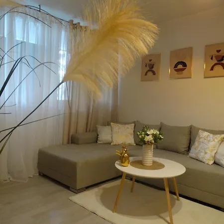 Golden Star Apartamento Split